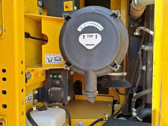 2017-komatsu-pc240lc-10-46838957