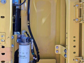 2017-komatsu-pc240lc-10-46838959