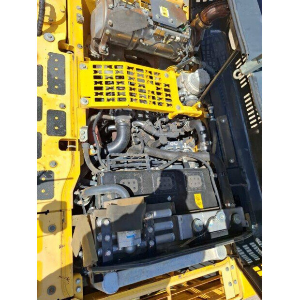 2017 Komatsu PC240LC-10-46838967