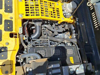 2017-komatsu-pc240lc-10-46838967