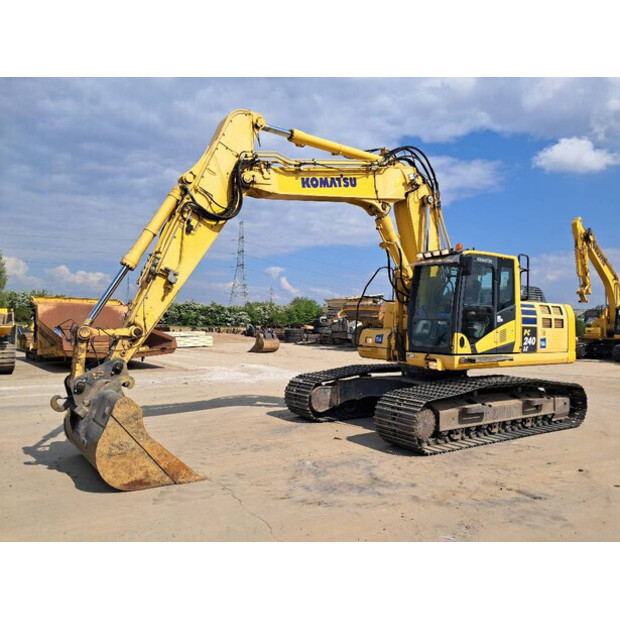 2017 Komatsu PC240LC-10-46838978