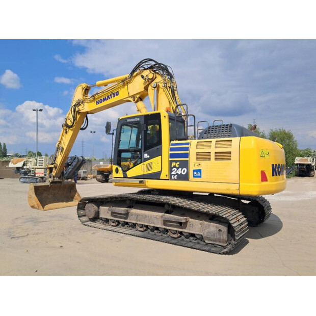 2017 Komatsu PC240LC-10-46838984