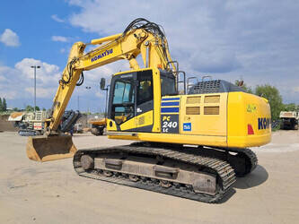 2017-komatsu-pc240lc-10-46838984