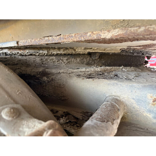 1996 تراكون Uden T0 S 1220-46839142