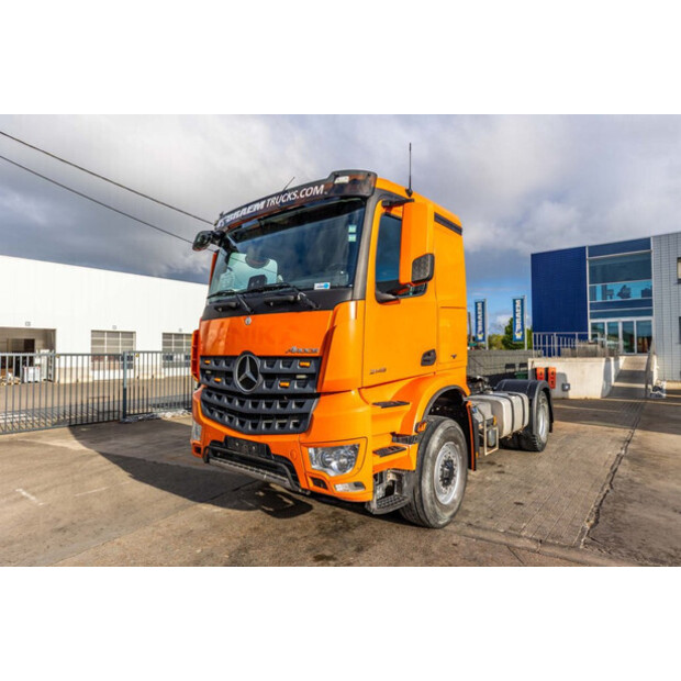 2017 Mercedes-Benz AROCS 1945-46839215