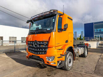 صورة ل رؤوس شاحنات 2017 مرسيدس بنز AROCS 1945