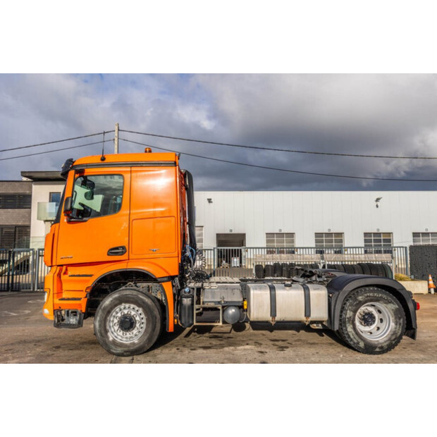 2017 Mercedes-Benz AROCS 1945-46839216