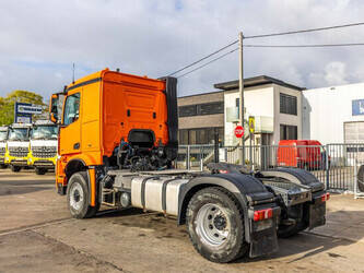 2017-mercedes-benz-arocs-1945-1447742-46839217