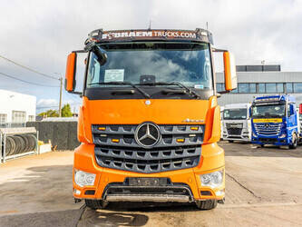 2017-mercedes-benz-arocs-1945-1447742-46839222