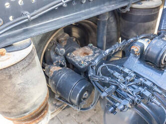 2017-mercedes-benz-arocs-1945-1447742-46839227