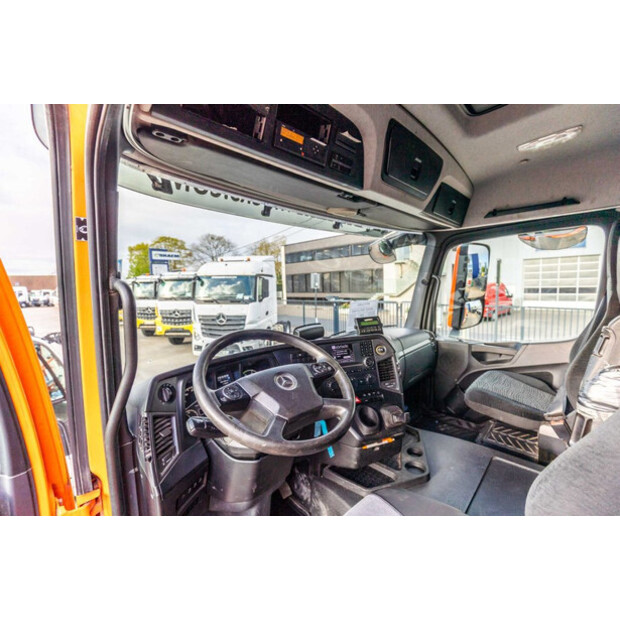 2017 Mercedes-Benz AROCS 1945-46839231