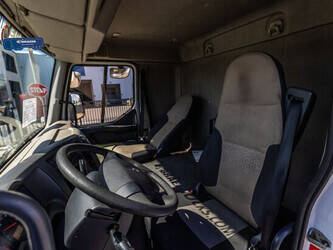 2012-renault-midlum-270-dxi-1447749-46839306