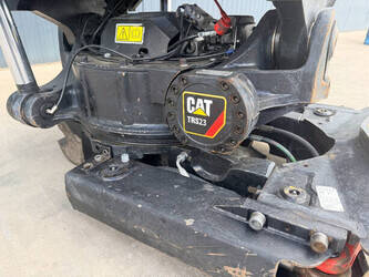 2020-caterpillar-s70-46839433