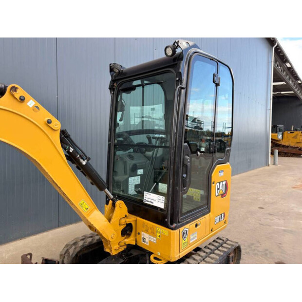 2021 Caterpillar 301.8-46839518