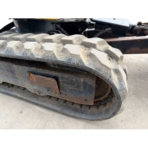 2021 Caterpillar 301.8-46839529