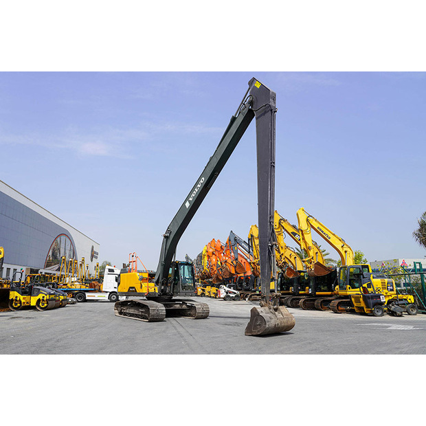 2016 فولفو EC250ELR-46839566