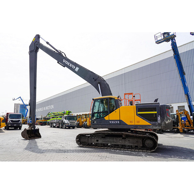 2016 Volvo EC250ELR-46839569
