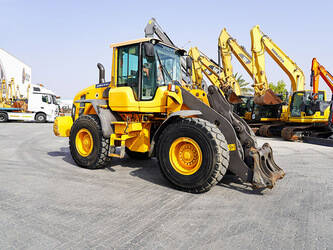 صورة ل شيولات 2012 فولفو L90G