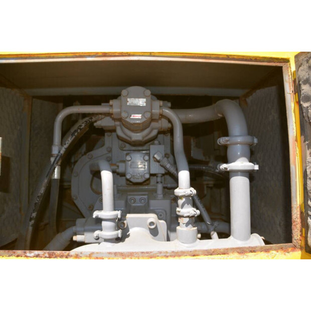 1998 Hitachi KH 230-3-46839947