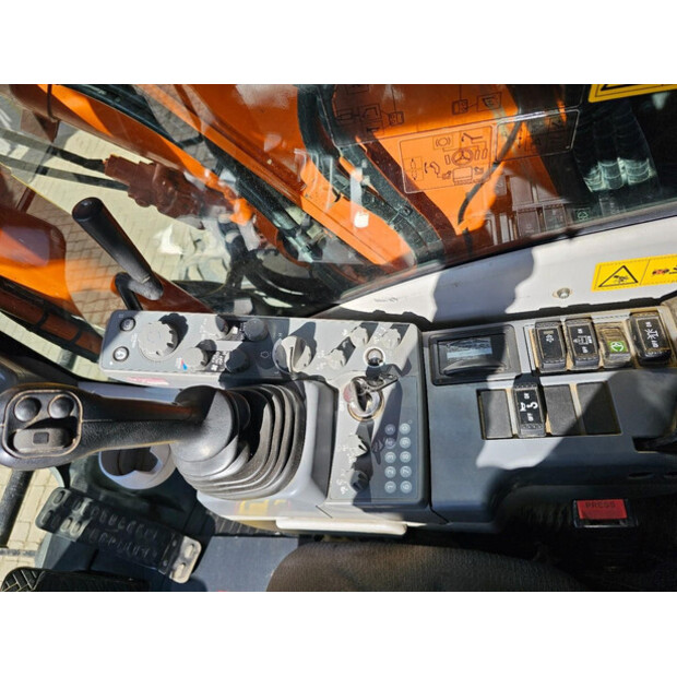 2019 Hitachi ZX170W-6-46840001