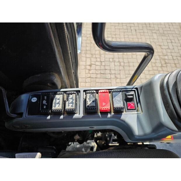 2019 Hitachi ZX170W-6-46840003