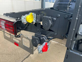 2026-mercedes-benz-arocs-1736-1447821-46840177