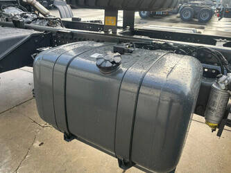 2026-mercedes-benz-arocs-1736-1447821-46840178