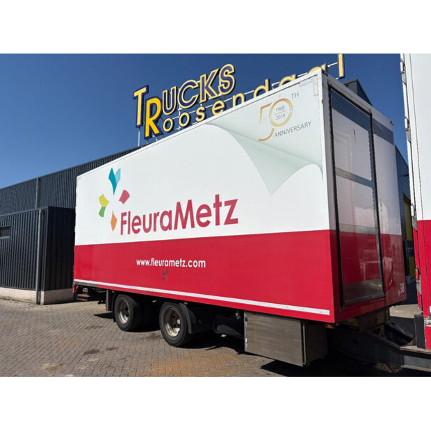 2010 BURG M-2-18-46840641