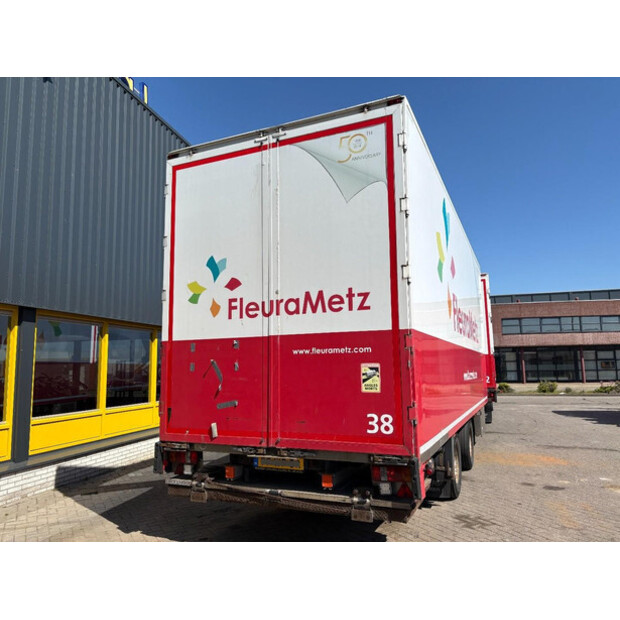 2010 BURG M-2-18-46840643