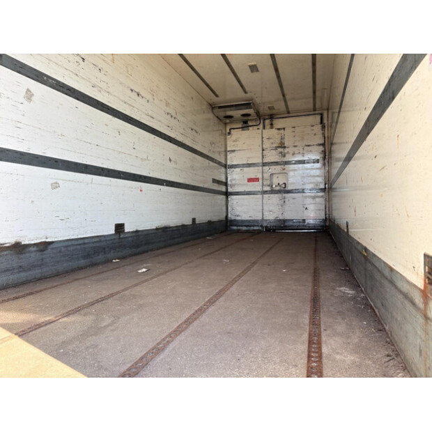 2010 BURG M-2-18-46840648