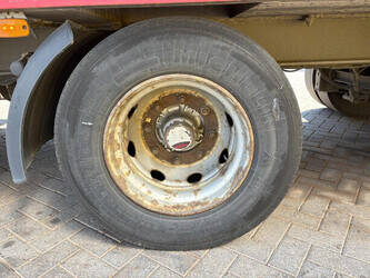 2010-burg-m-2-18-46840654