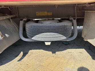 2010-burg-m-2-18-46840658