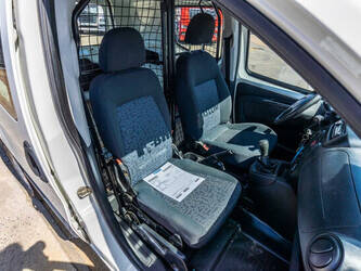 2011-citroen-nemo-1-4-hdi-1447838-46840715