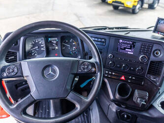 2016-mercedes-benz-arocs-4745-l-10x4-4-pieces-46840735