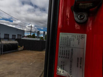 2016-mercedes-benz-arocs-4745-l-10x4-4-pieces-46840743