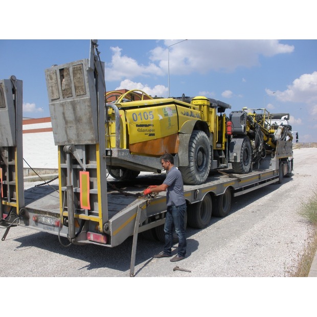 2005 Atlas Copco BOOMER L2D-46840804