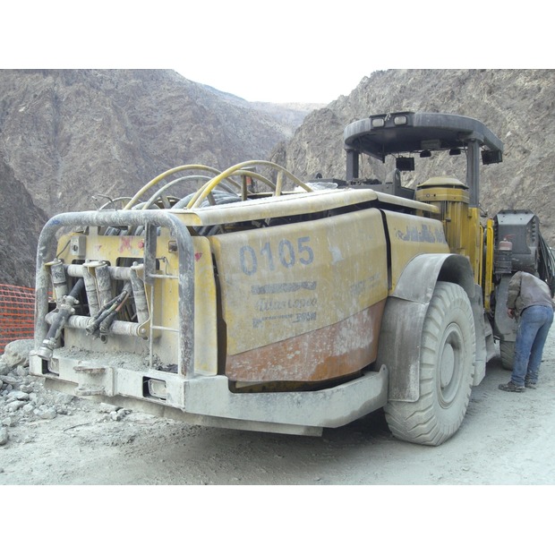 2005 Atlas Copco BOOMER L2D-46840808