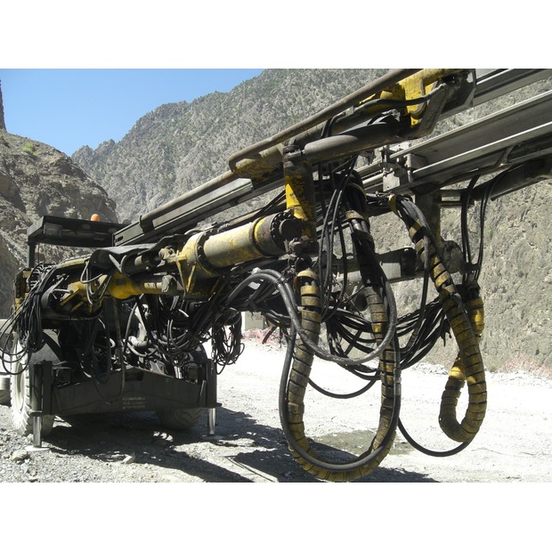 2005 Atlas Copco BOOMER L2D-46840809