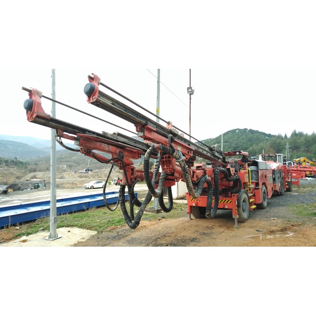 2018 Sandvik dd320s-46840824