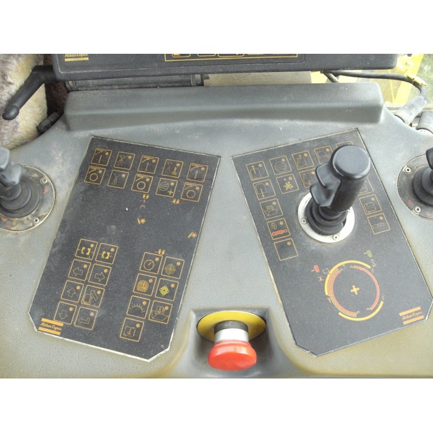 2000 Atlas Copco l3c-46840845