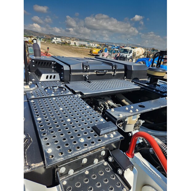 2024 Hidromek 390-46840881