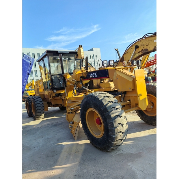 2023 Caterpillar 140K-46847545