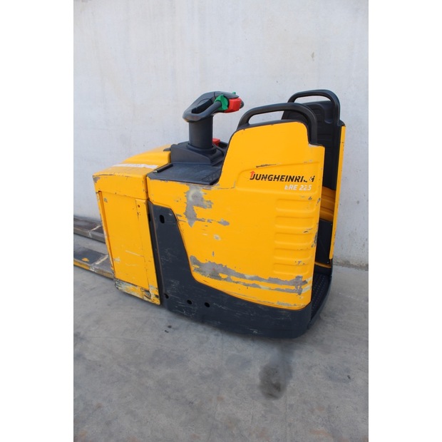 2010 Jungheinrich ERE 225-46848154