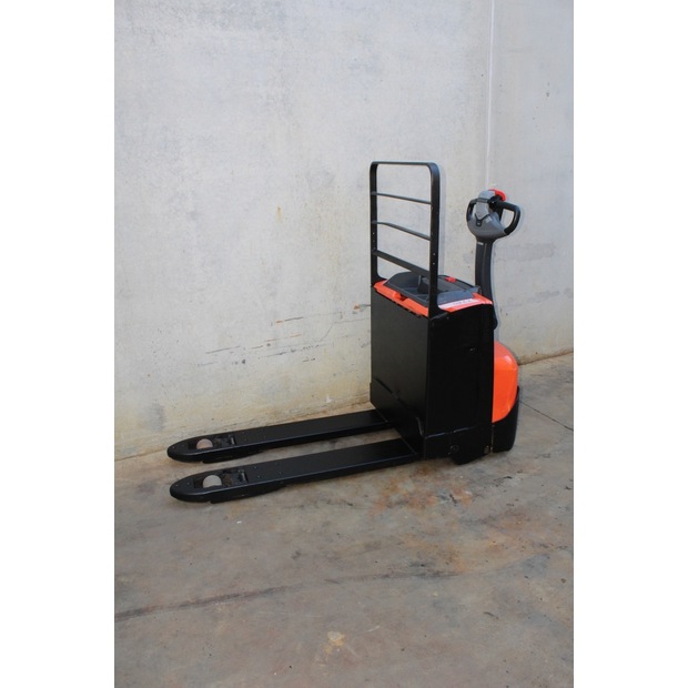 2020 بي تي LWE 200-46848243