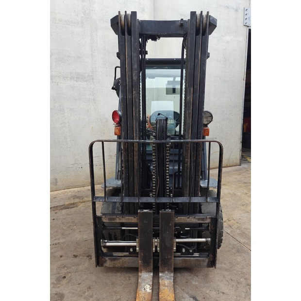 2017 Toyota 02-8FGF30-46848360