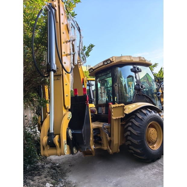 2023 كاتربيلر 420F-46851554