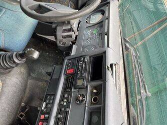 1999-renault-m150-1447475-46854571