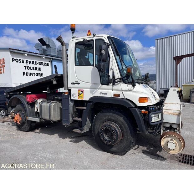 2004 Mercedes-Benz UNIMOG U400-46854604