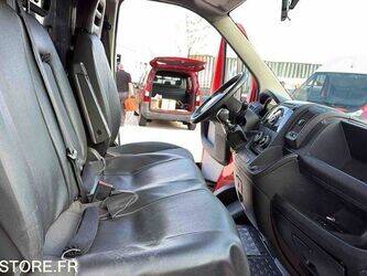 2012-peugeot-boxer-1447487-46854733