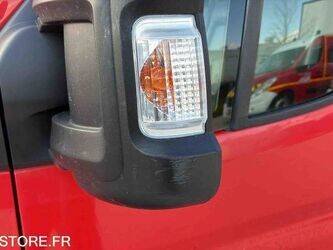 2012-peugeot-boxer-1447487-46854738